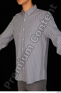 Danior casual dressed grey shirt upper body 0002.jpg